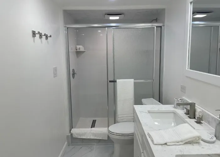 440 West 1602n Sensational Gulf-view Apartment *